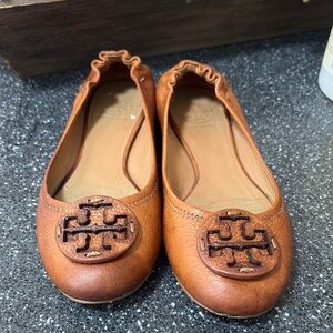 Tory Burch Women's Tan Ballet Flats
